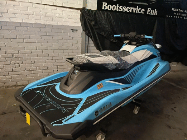 Yamaha GP 1800 R HO
